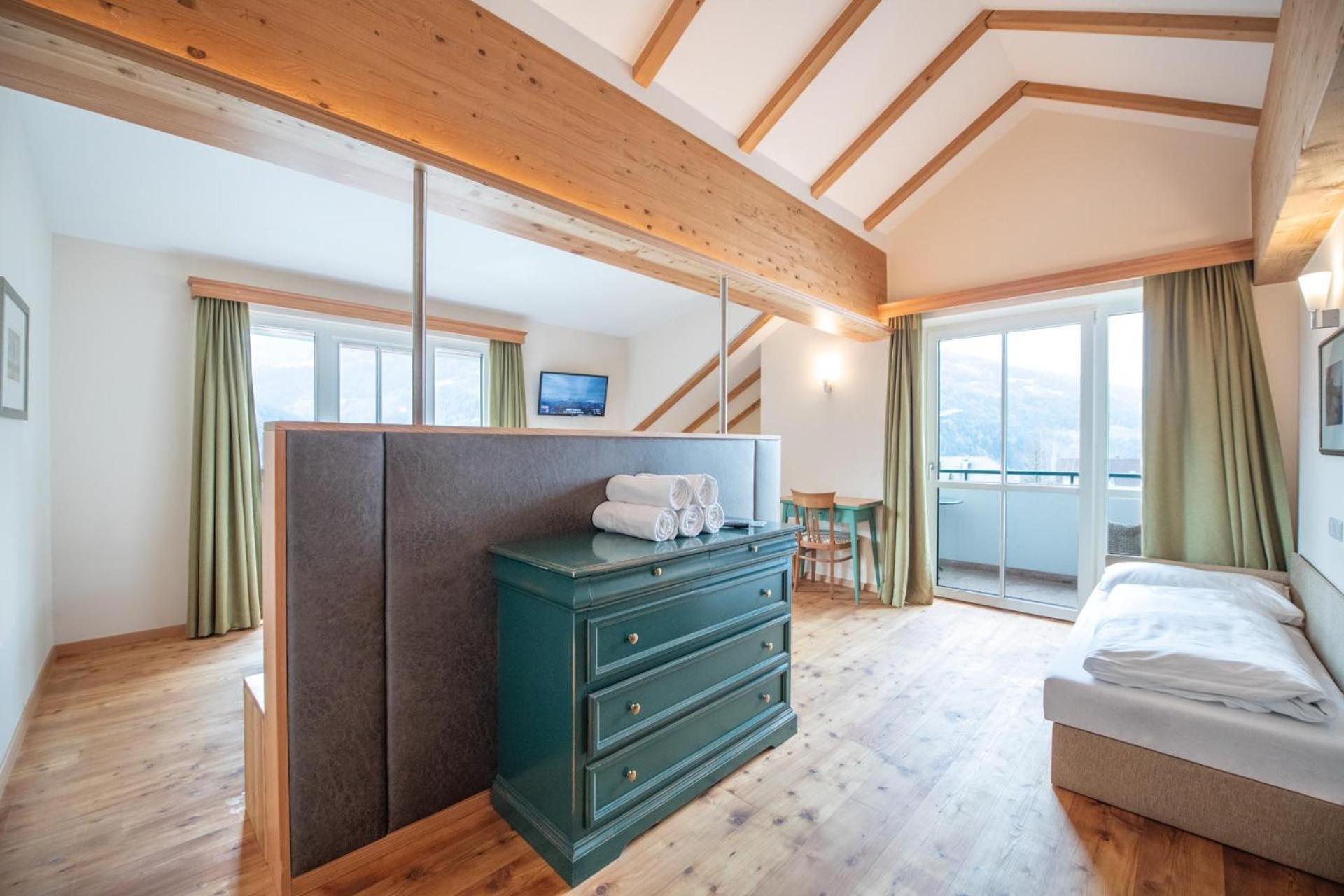 Hotel Gassenwirt Chienes Bagian luar foto